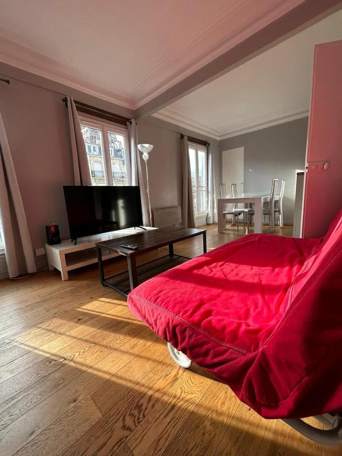 Luxurious 2 Bedroom Tour Eiffel Bourdonnais Free Netflix Paryż Zewnętrze zdjęcie