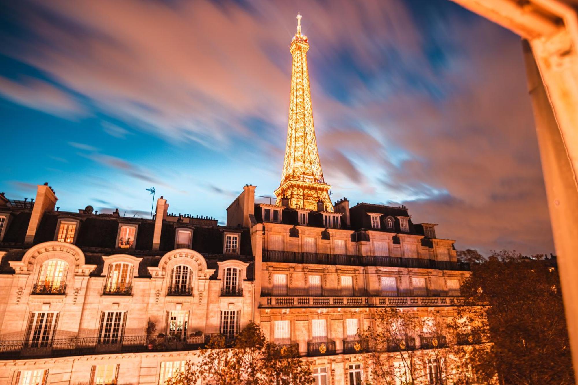 Luxurious 2 Bedroom Tour Eiffel Bourdonnais Free Netflix Paryż Zewnętrze zdjęcie